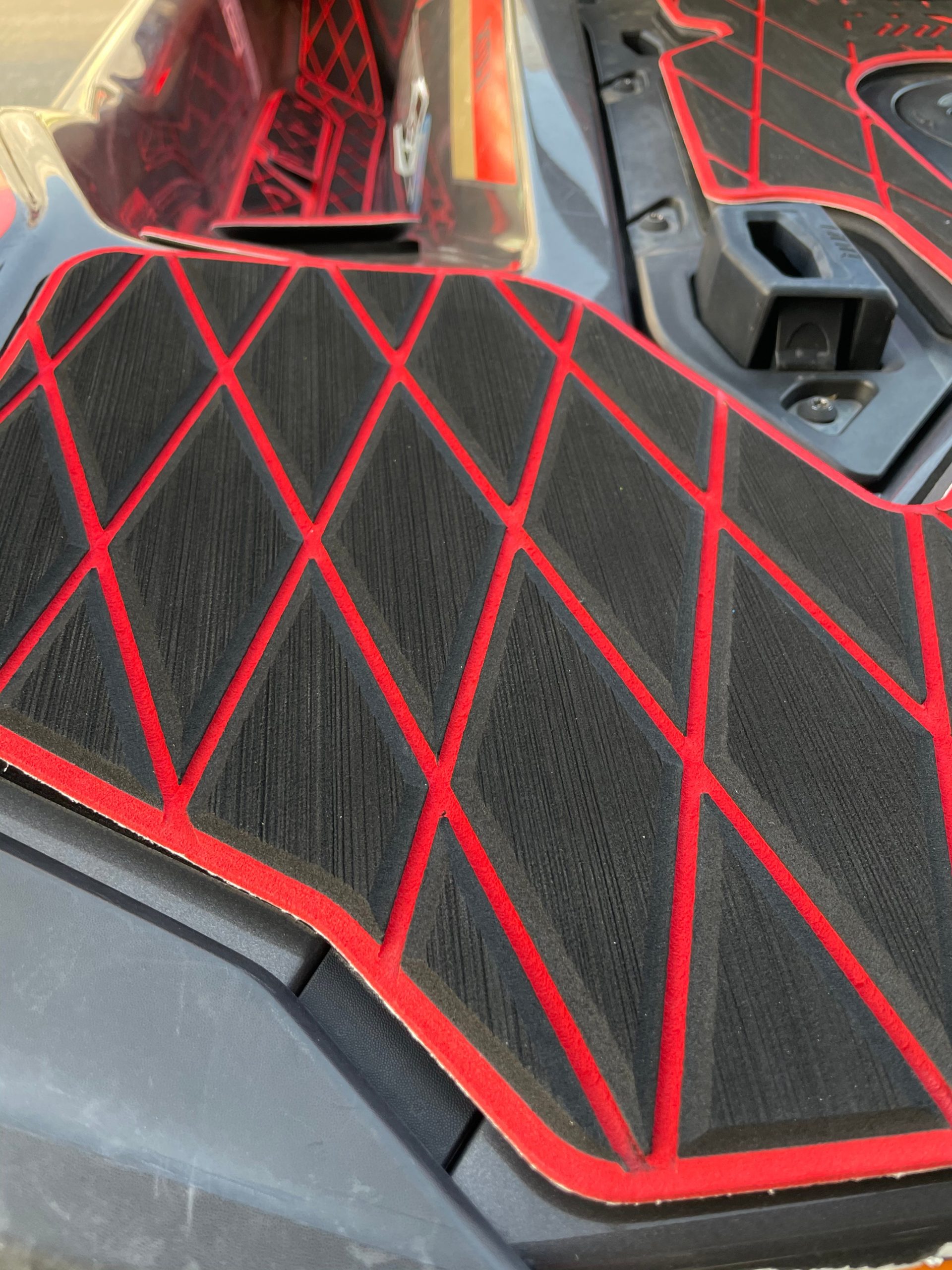 traction mat for ultra 310lx / lx s ('22~) (diamond) (made to order is available) traction mat for ultra 310lx / lx s ('22~) (diamond) (made to order is available)